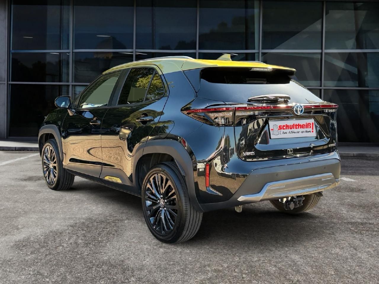 Fahrzeugabbildung Toyota Yaris Cross Hybrid FWD Adventure
