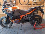 KTM 1090 Adventure  - KTM 1090 ADVENTURE