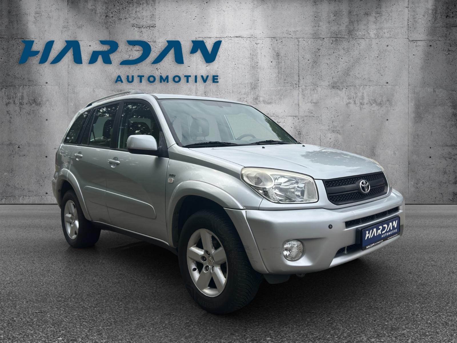 Toyota RAV4 2.0 VVT-i 150 ch 4x4 Executive • Cuir • Toit ouvrant • GPS • Clim auto • Sièges chauffants