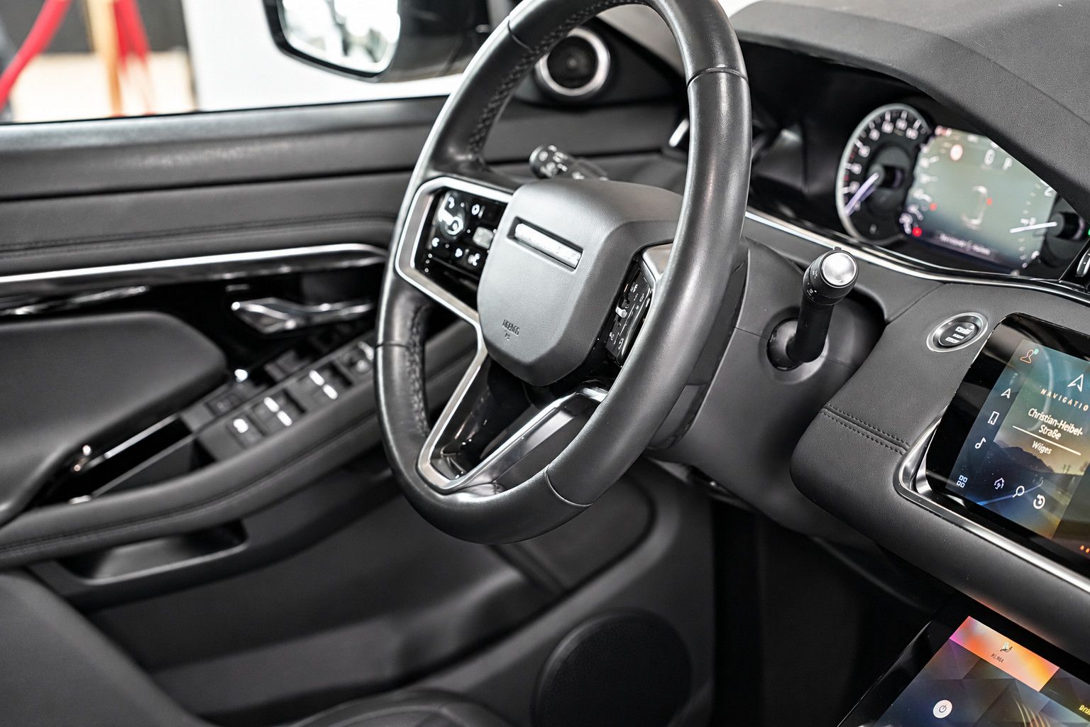 Fahrzeugabbildung Land Rover Range Rover Evoque SE *Meridian*Kamera*Memory