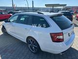 Skoda Octavia Combi RS*AHK*LED*APPLE-CAR* - Skoda Octavia: Allradantrieb