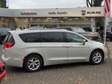 Chrysler 3.6l V6 Pacifica Limited S + Entertainment - Chrysler Pacifica mit Panoramadach