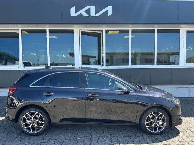 Kia Ceed 1.5 T-GDI 48V DCT Ultimate Ed. Style JBL