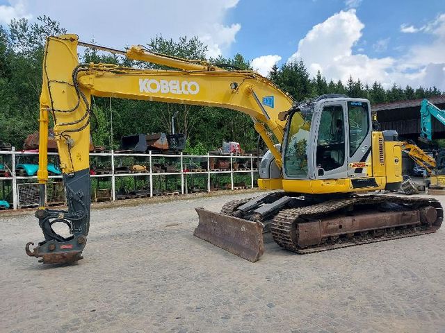 New Holland E225BSR