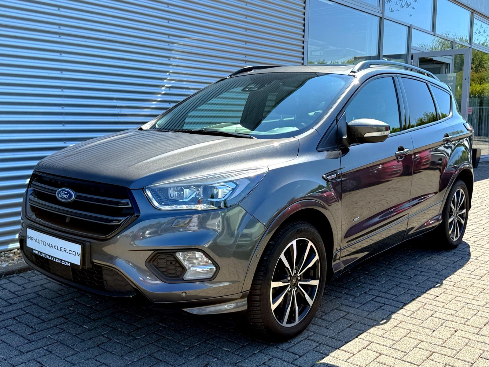 Ford Kuga ST-Line 4x4 Automatik AHK Xenon Panorama