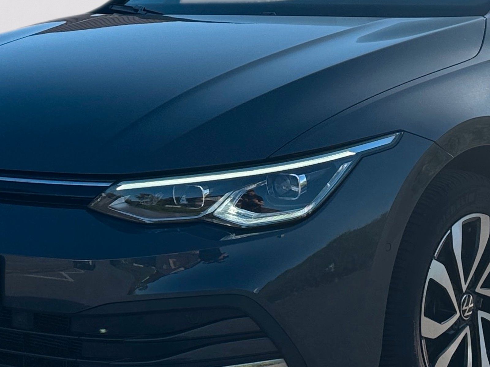 Fahrzeugabbildung Volkswagen Golf VIII Lim. Life ACTIVE 1.5 TSI