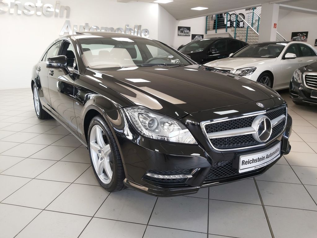Mercedes-Benz CLS 500 Coupe AMG MEMORY TOTW LEDER AIRM DISTR
