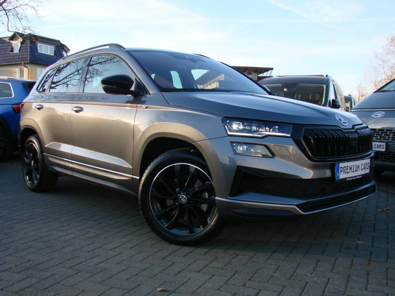 Skoda Karoq 2,0TDi 4x4 Sportline ACC AHK SHZ Matrix