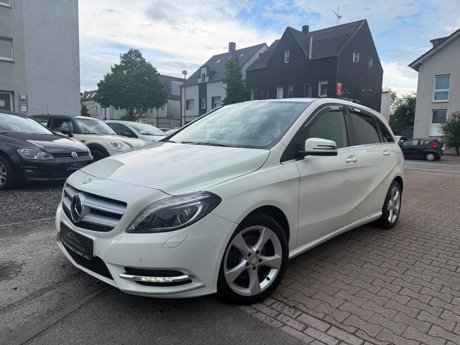 Mercedes-Benz B 180 BlueEfficiency Edition BiXenon*Kamera*Navi