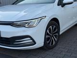 Volkswagen Golf VIII Variant DSG LED AHK DAB+ Ambili CarPla - Volkswagen Golf: Vi Variant