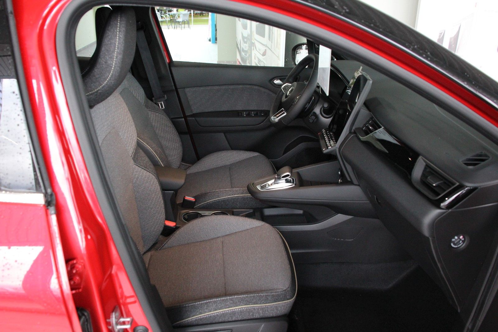 Fahrzeugabbildung Mitsubishi ASX 1.3 T-Benziner Intro Edition DCT