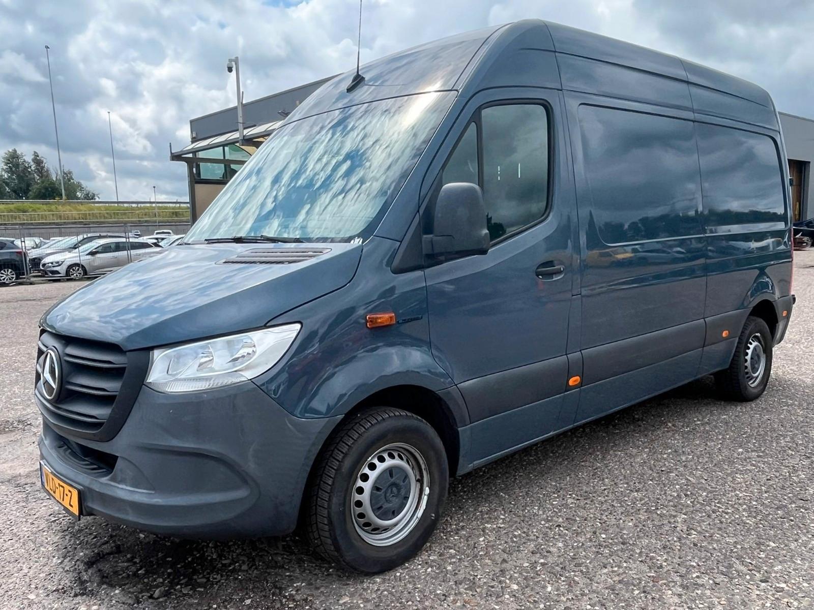 Mercedes-Benz eSprinter III Kasten FWD 312 L2