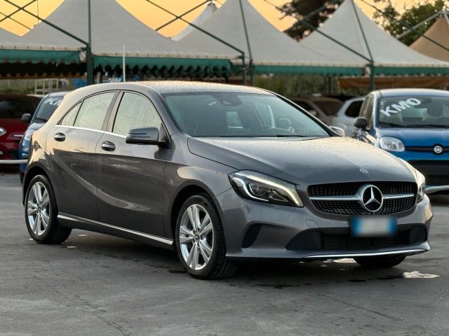 MERCEDES-BENZ Mercedes-benz A 180 d Premium