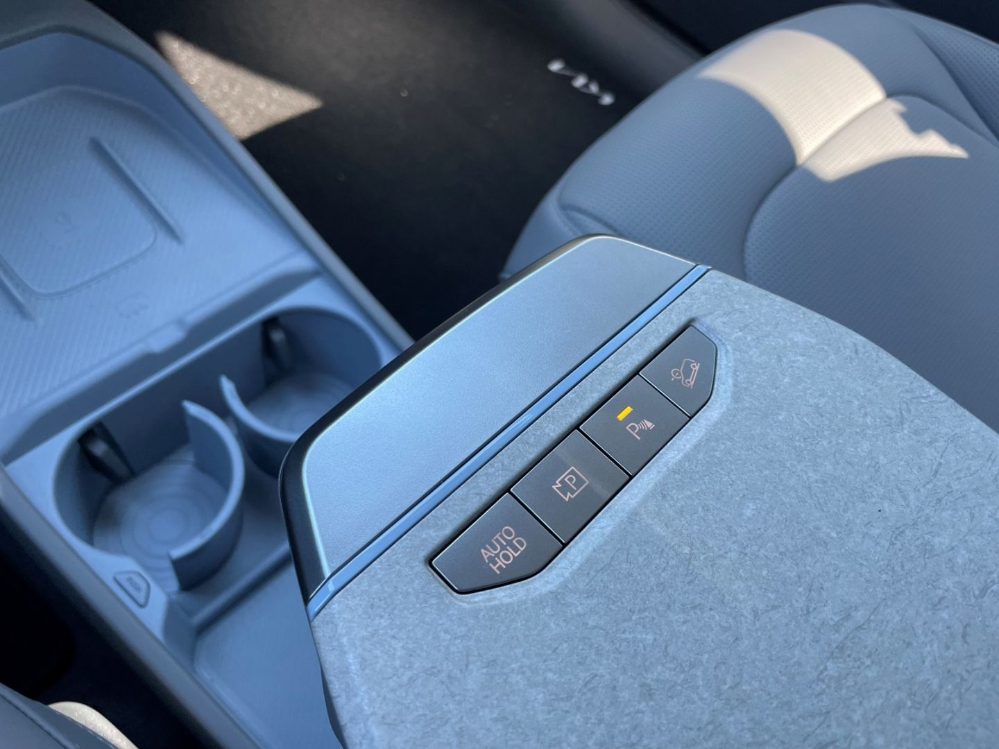 Fahrzeugabbildung Kia EV3 150 kW Earth LED totWinkAss 360 Kamera