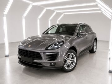 Porsche Macan - 1