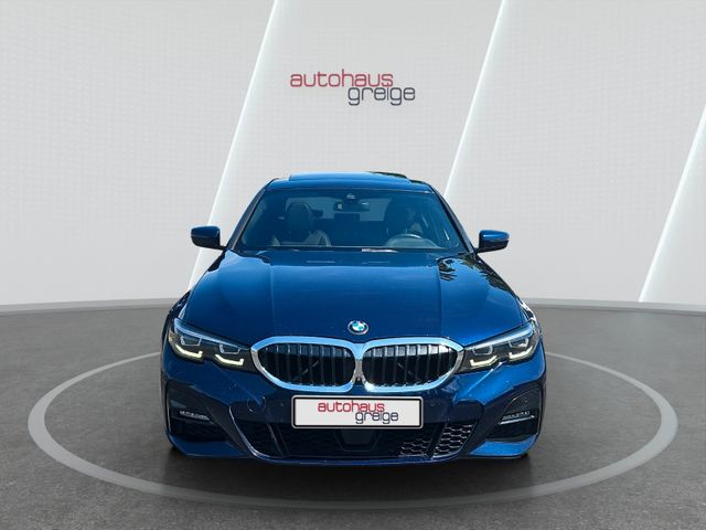 BMW 330 d xDrive M Sport  LED Kamera 19"