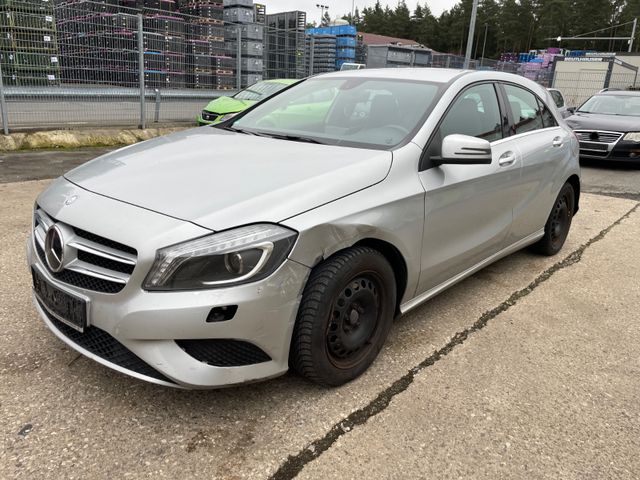 Mercedes-Benz A 180 BlueEfficiency Xenon SHZ Klima Kamera