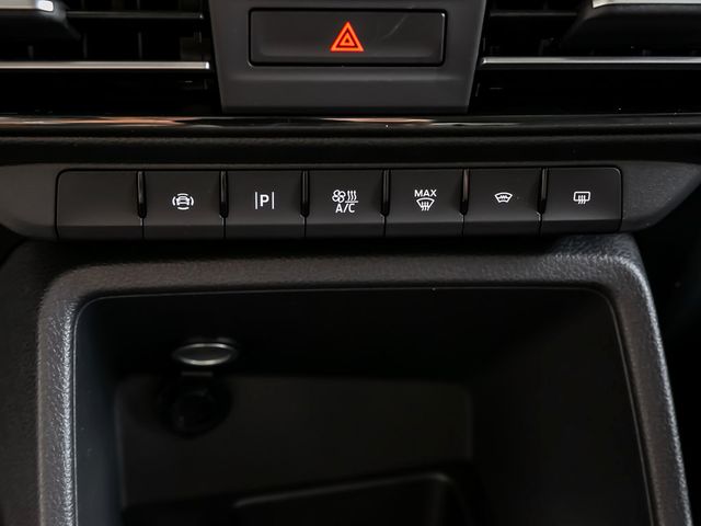 Ford Tourneo Connect 2.0 Titanium Autobahnassistent