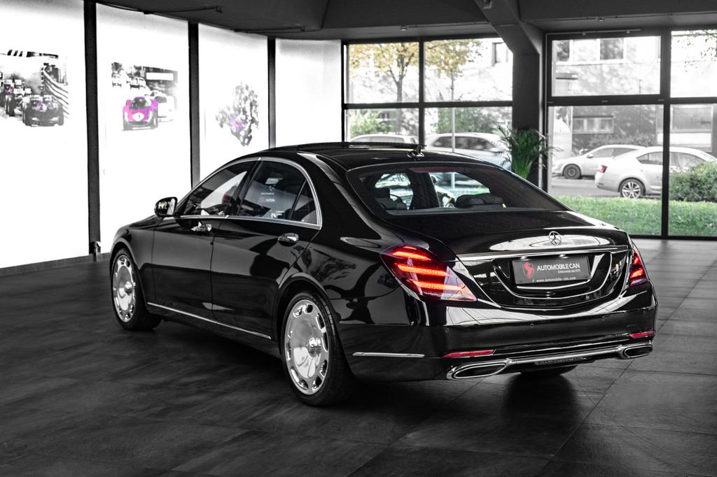 Mercedes-Benz S 560