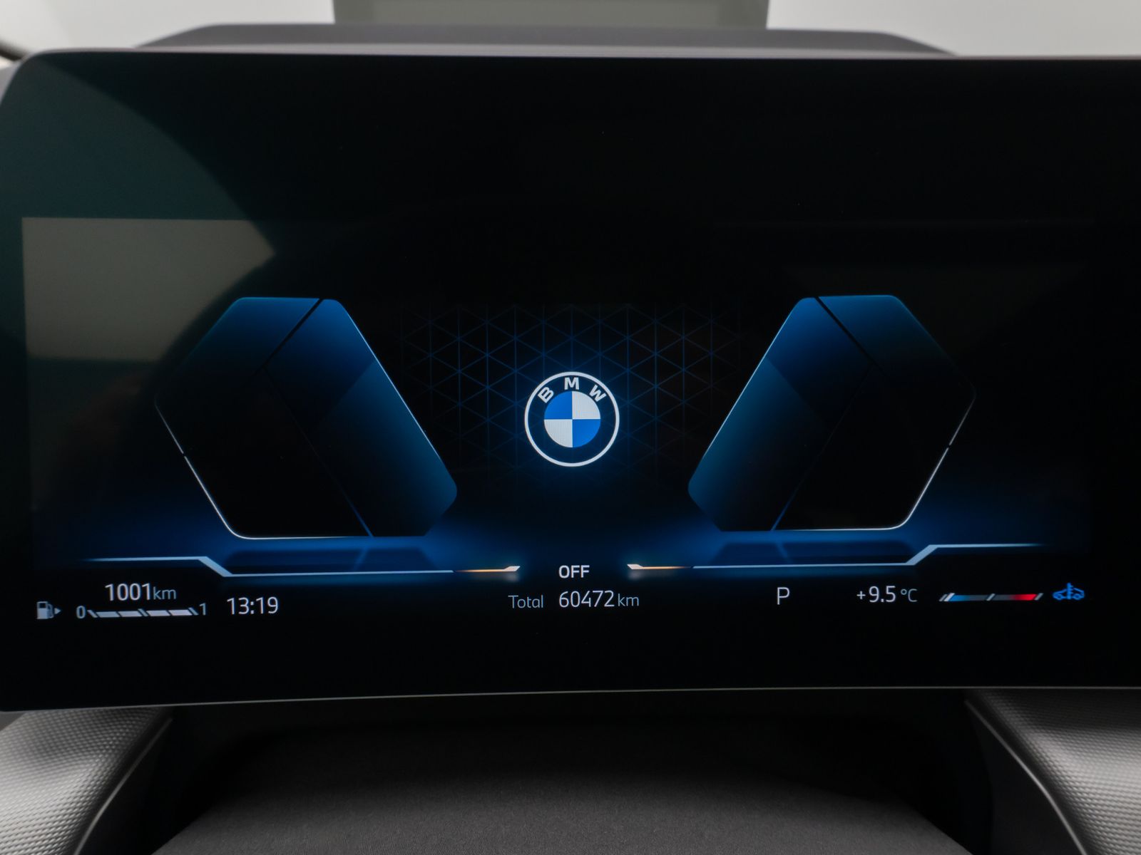 Fahrzeugabbildung BMW 218d Active Tourer Panorama 360°HUD Komfort AHK