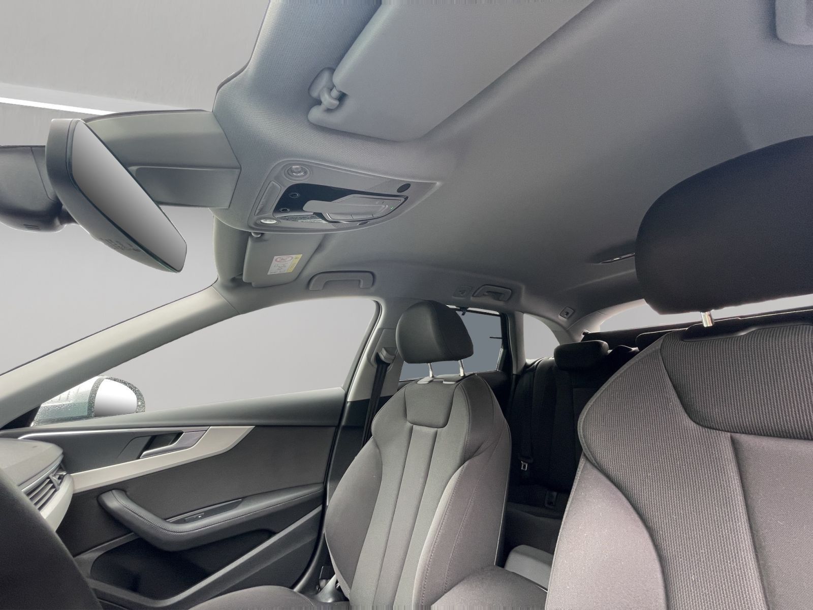 Audi A4 - Bild 22