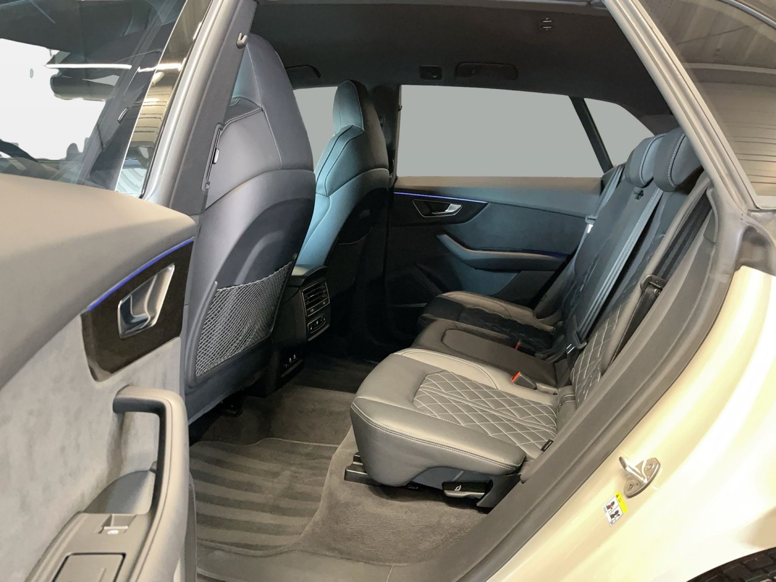 Audi Q8 - Bild 10