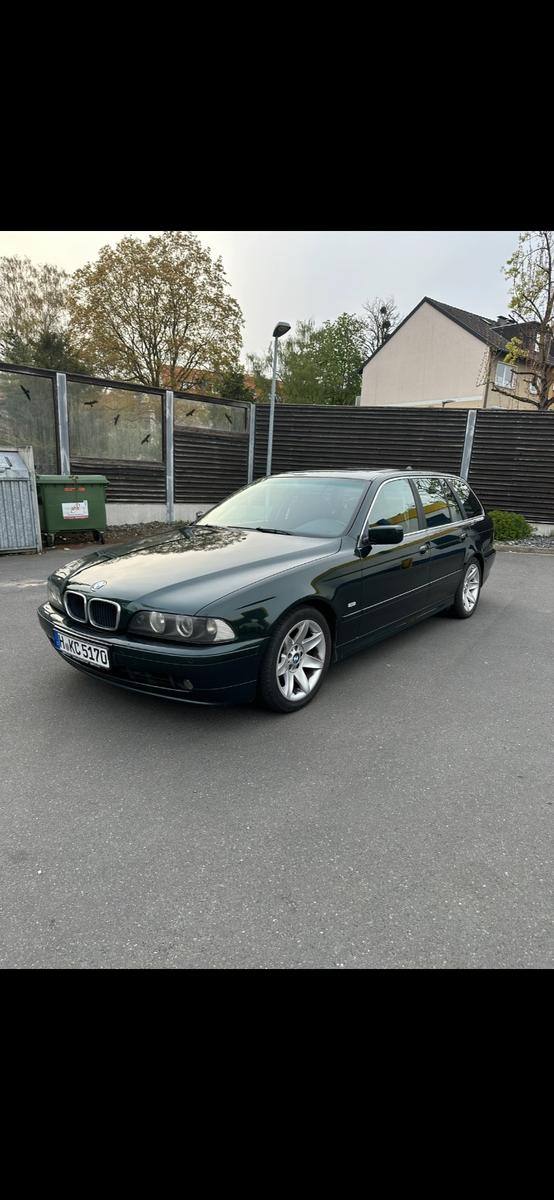 BMW 525