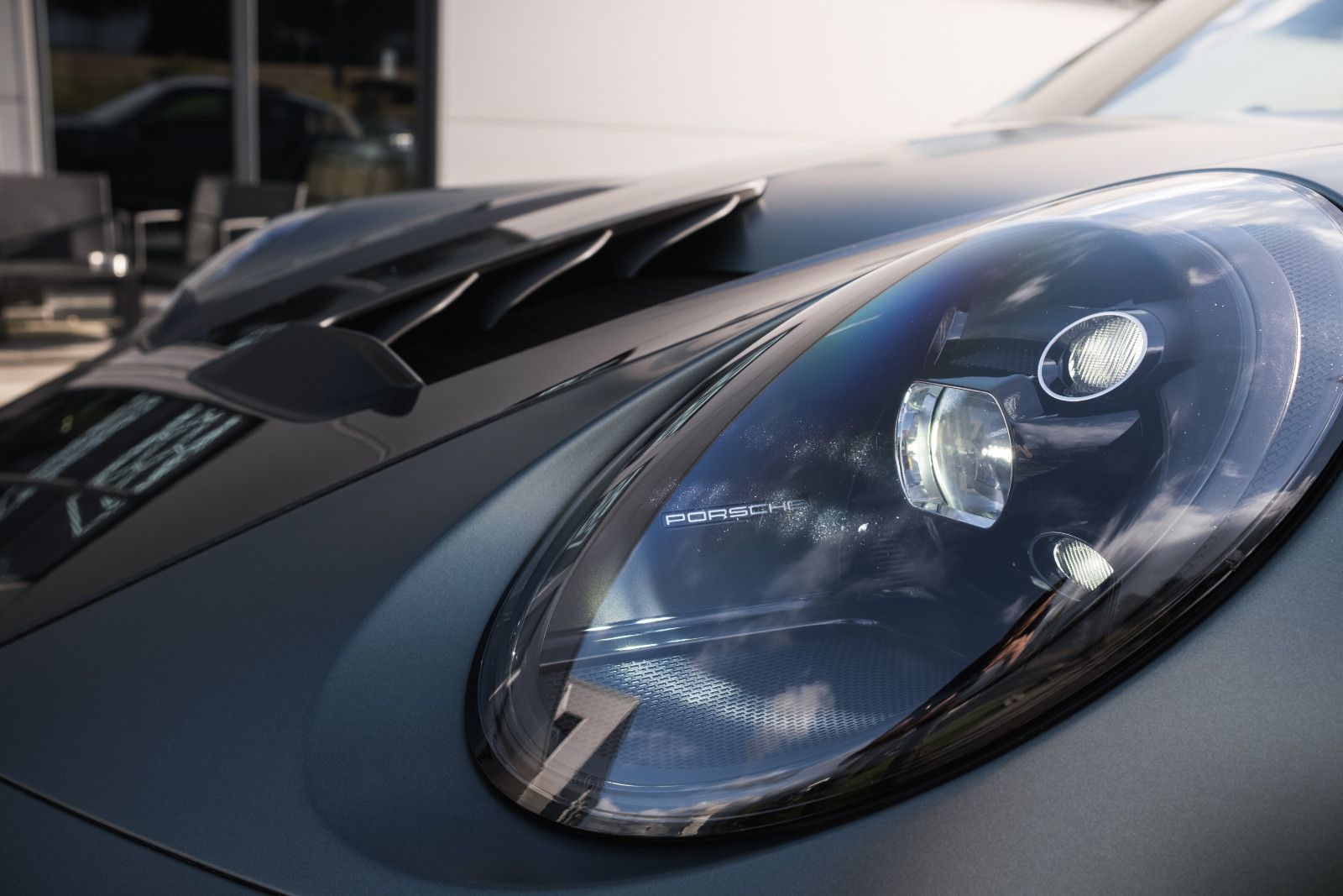 Fahrzeugabbildung Porsche 992 GT3 RS-Weissach-Lift - PTS malachitgrün-LED