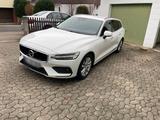 Volvo V60 D4 , 8-Fach bereift . - Volvo V60 in Braunschweig