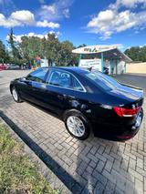 Audi A4 2.0 TDI - - Audi A4 mit Diesel-Antrieb: Limousine