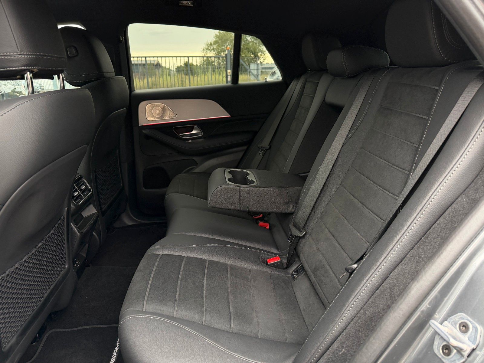 Mercedes-Benz GLE 400e COUPE AMG line Airmatic DISTRONIC foto 16
