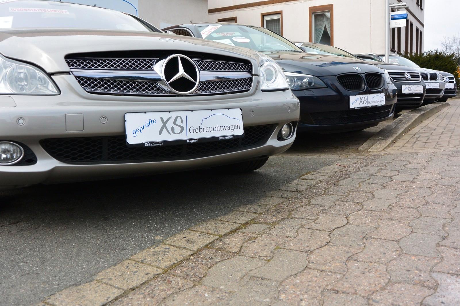 Mercedes-Benz E220 2011 — photo 24