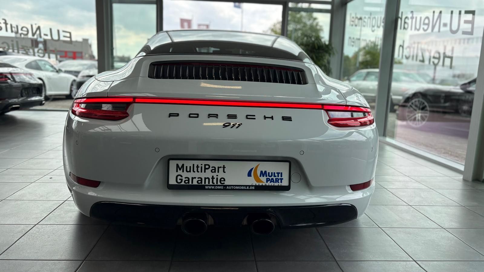 Fahrzeugabbildung Porsche 991/911 Targa 4 SAGA Sport Chrono