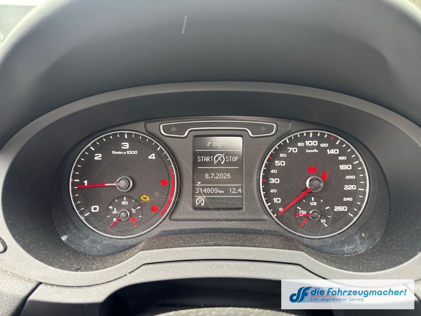 Fahrzeugabbildung Audi Q3 2.0 TDI El. Panodach Leder Soundsystem *EXPOR