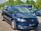 Volkswagen Touran Comfortline 7-Sitzer/Navi/Kamera/Garantie - VW Touran Gebrauchtwagen in Leipzig