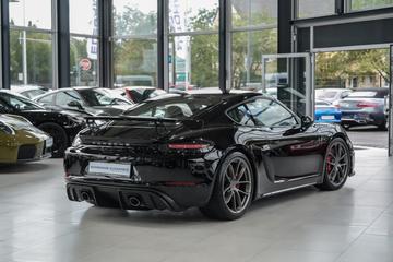 صورة 2 لـ 2020 Porsche CAYMAN