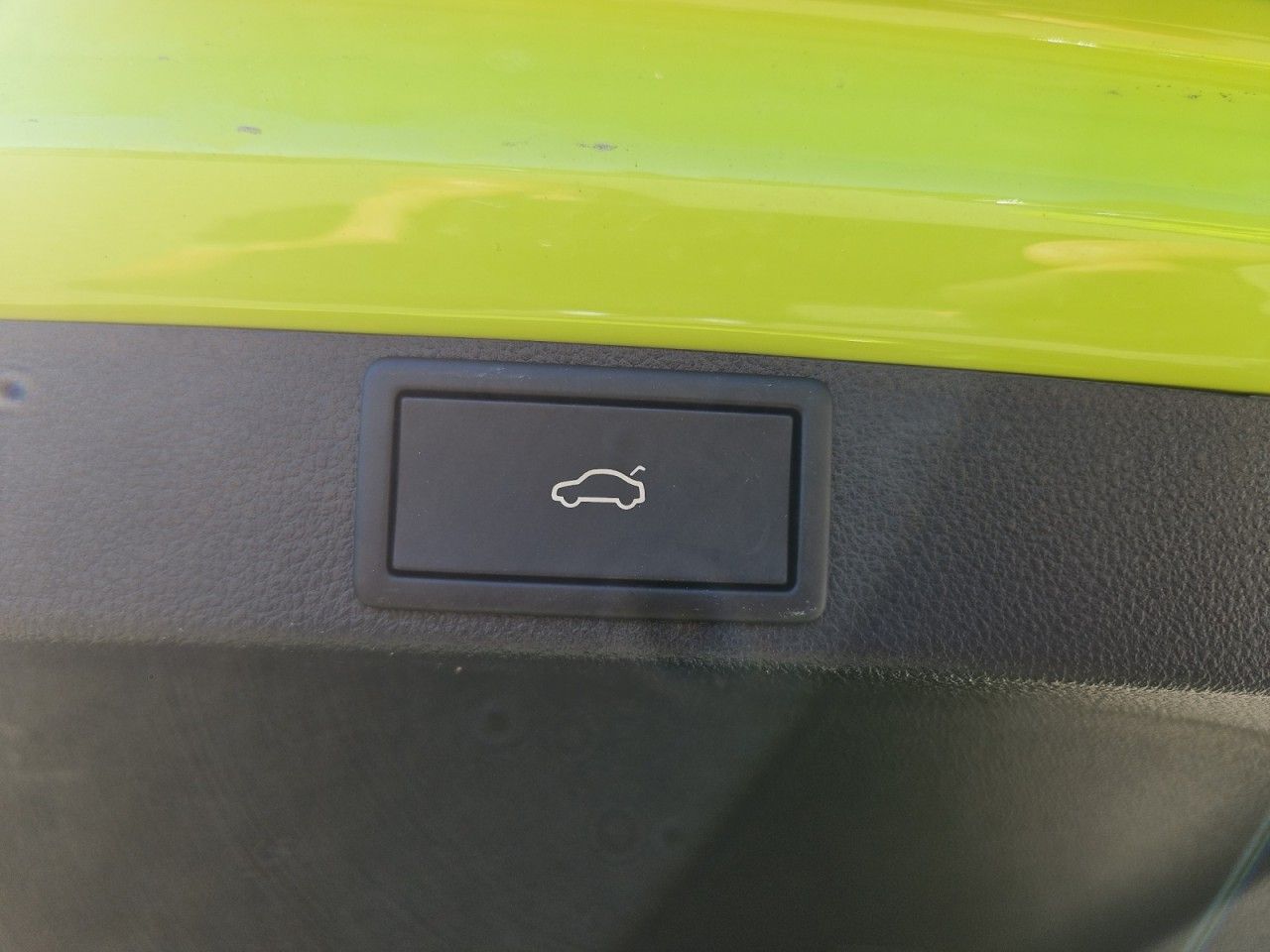 Fahrzeugabbildung SKODA Octavia Combi RS 4x4 AHK,Matrix,Panorama,Head-Up