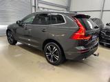 Volvo XC60 Momentum Pro AWD Kamera/AHK/APP/Totwinkel-A - Volvo XC60 mit Diesel-Antrieb: Standheizung