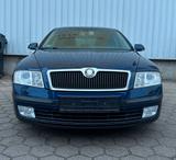 Skoda Octavia Combi 2.0 FSI tiptronic Elegance - Skoda Octavia aus 2008: Kombi