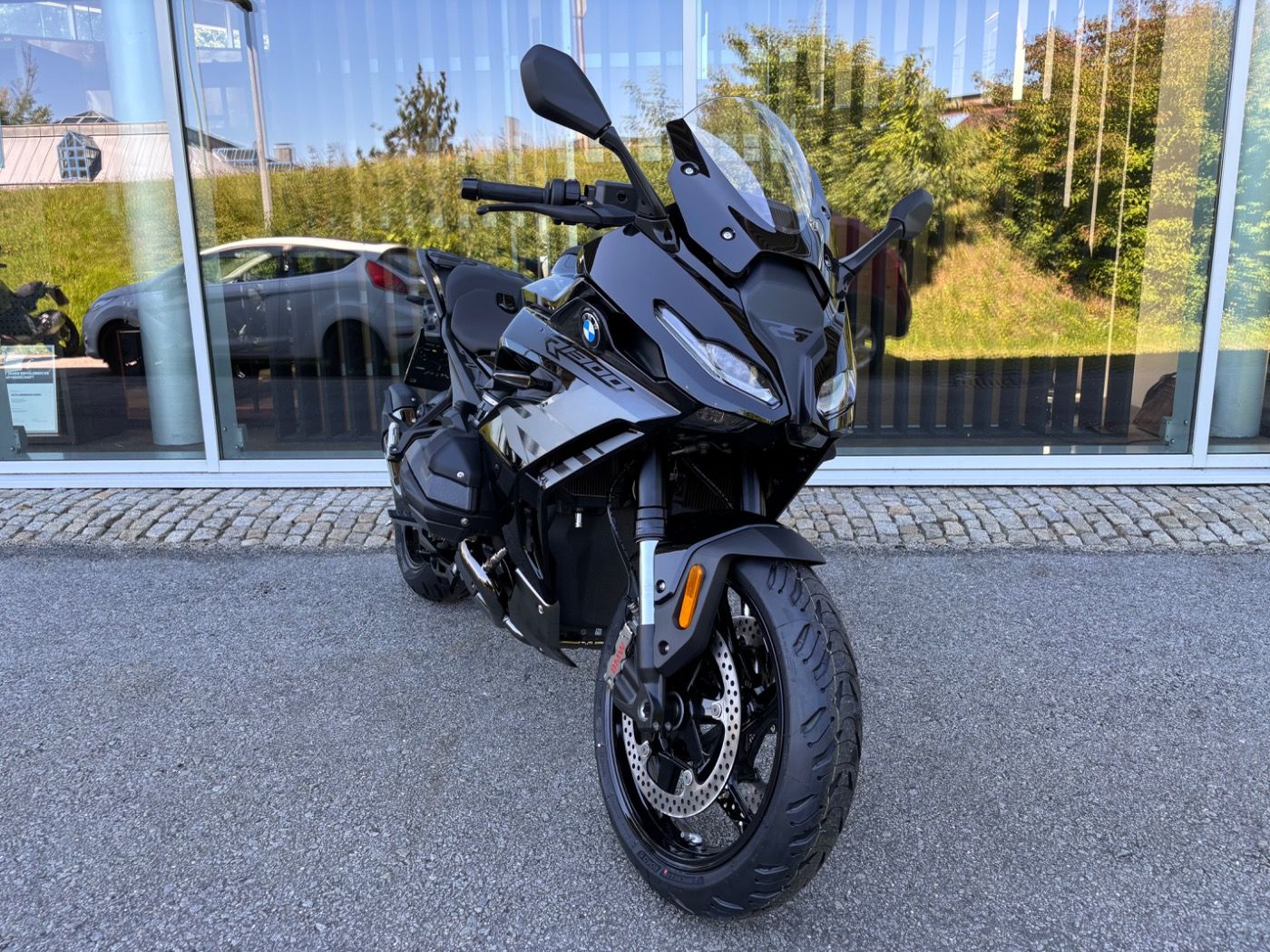 Fahrzeugabbildung BMW R 1300 RS Triple Black 4 Pakete ASA