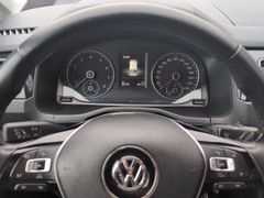 VW Caddy 1.4 TSI Highline BMT~AHK~tolle Farbe