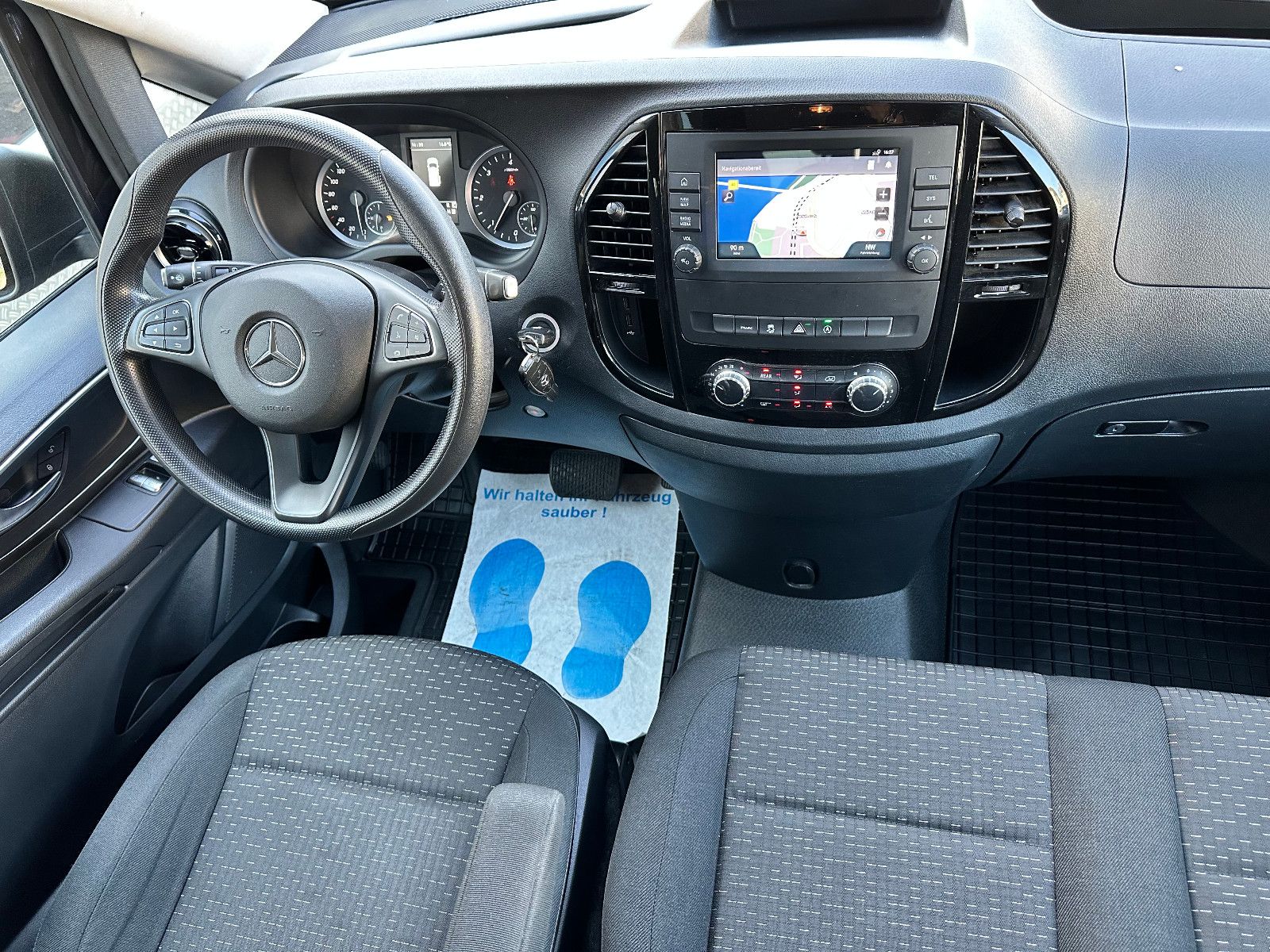 Fahrzeugabbildung Mercedes-Benz VITO TOURER 116 CDI PRO LANG*9 SITZER+KAMERA*