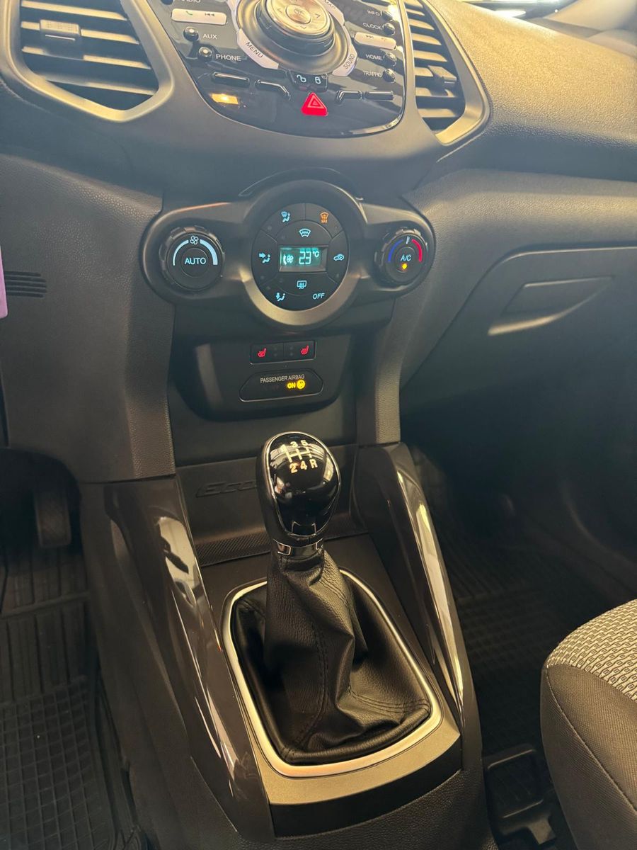 Fahrzeugabbildung Ford EcoSport Trend / AHK/ NAVI/ KAMERA/ GARANTIE