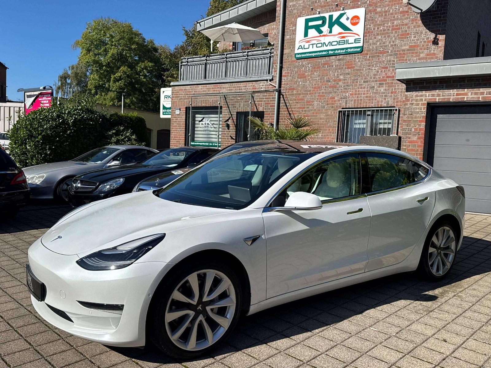 Tesla Model 3 Long Range 4x4 351ch - 1ère main - CT récent - Pneus été + Hiver - Hayon éléctrique - AFL