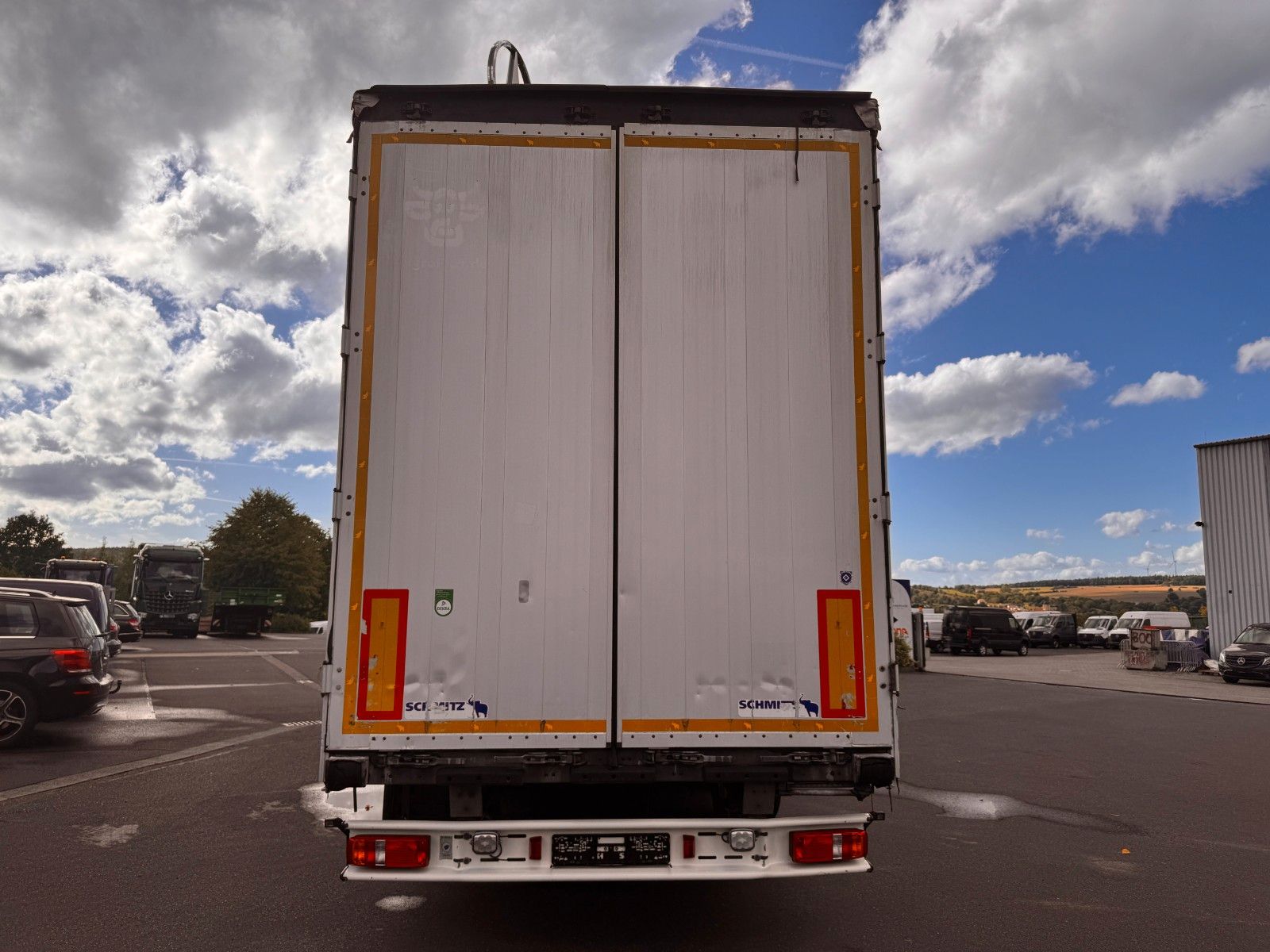 Fahrzeugabbildung Schmitz Cargobull SGF*C2 Pritsche Plane