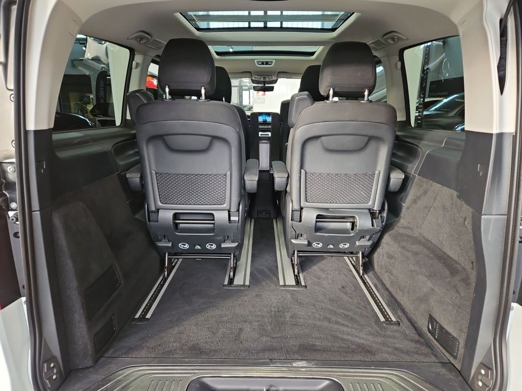 Fahrzeugabbildung Mercedes-Benz V 220 ED lang Tisch AHK Panorama LED 10''MBUX RF