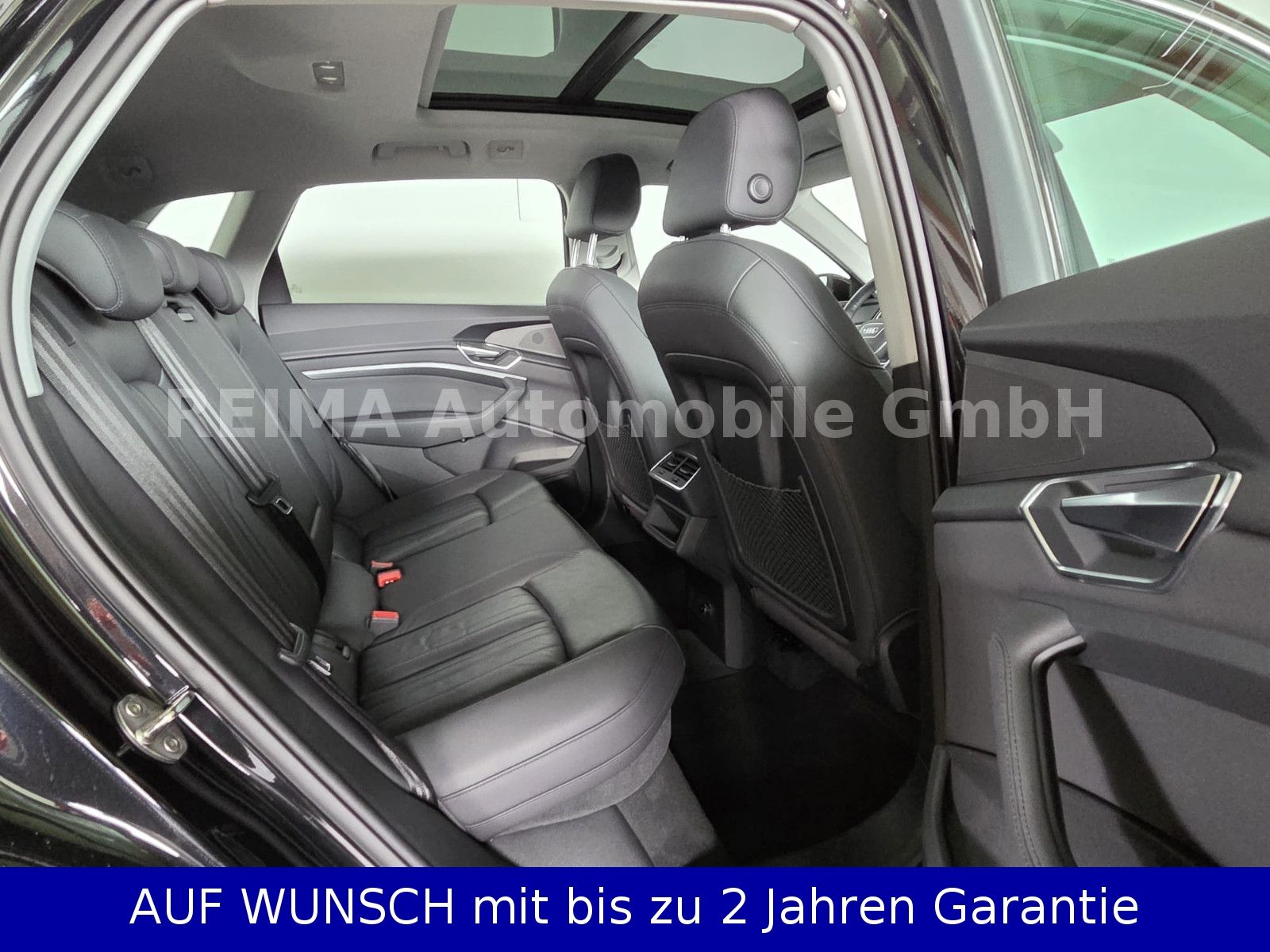Fahrzeugabbildung Audi e-tron 50 quattro advanced, Pano, SOH 93,7%