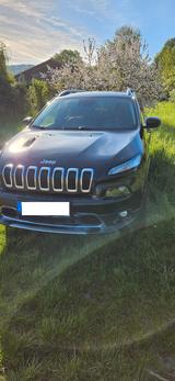 Jeep Cherokee 2.2 Limt. Active Drive II AHK 8-fach - Jeep Cherokee: 2.8