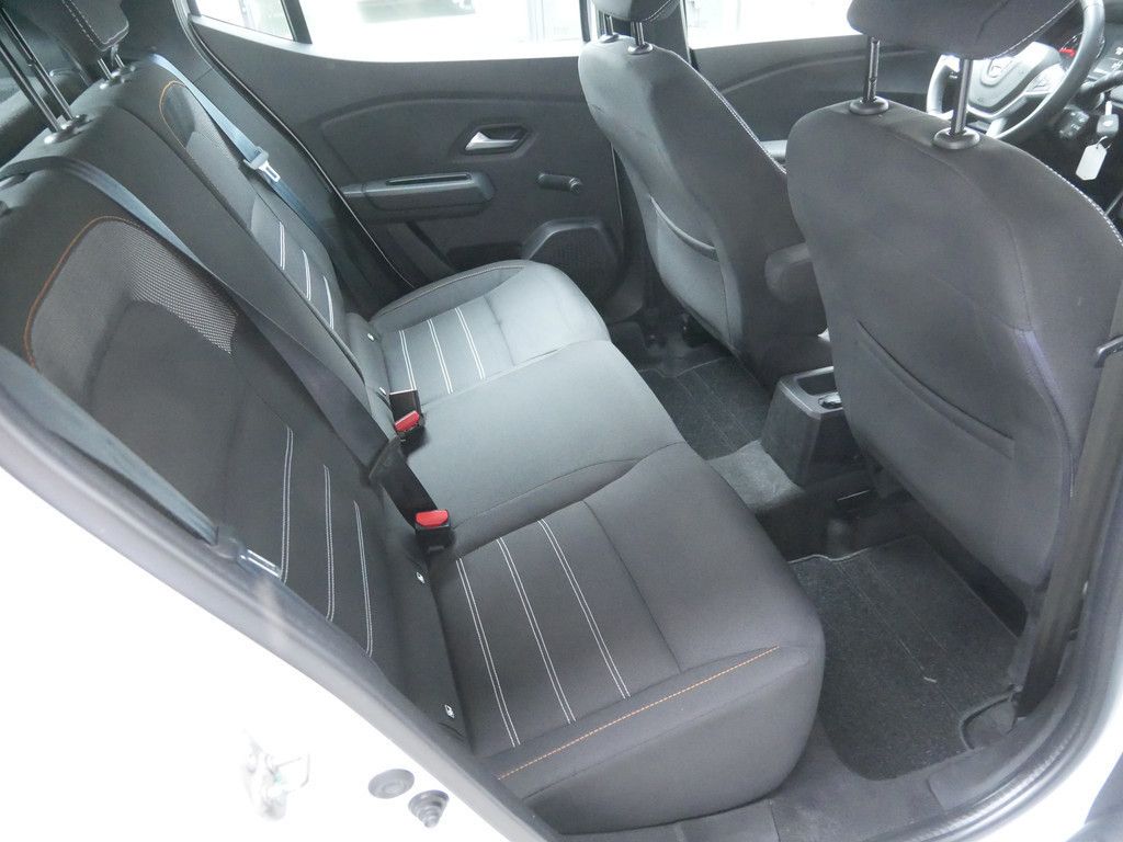 Fahrzeugabbildung Dacia Sandero Stepway Comfort TCE 90