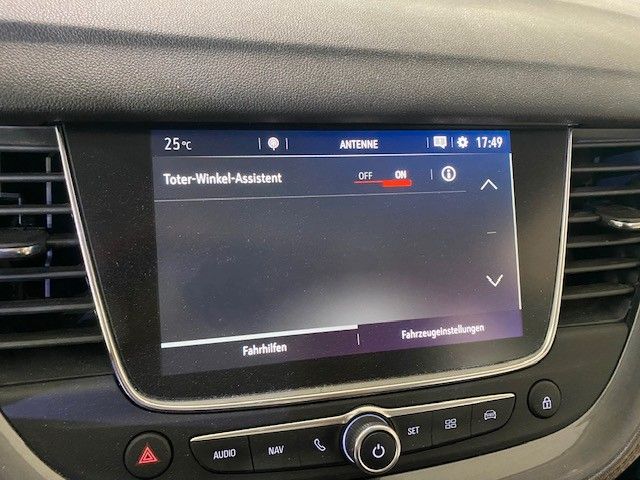 Fahrzeugabbildung Opel Grandland X 2.0D 18"ALU/NAVI/PANORAMA/KAMERA